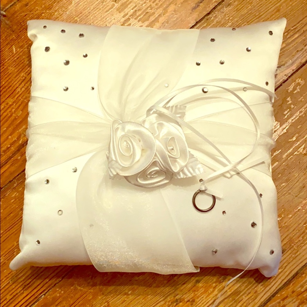 Ring Bearer Pillow our of biz but never used